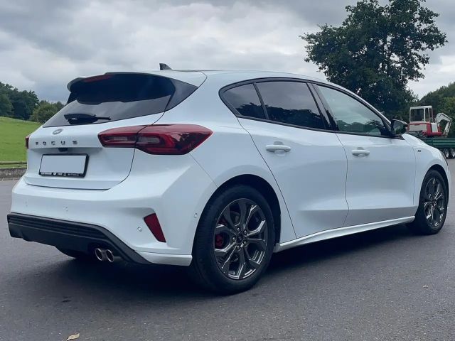 Ford Focus EcoBoost ST Line