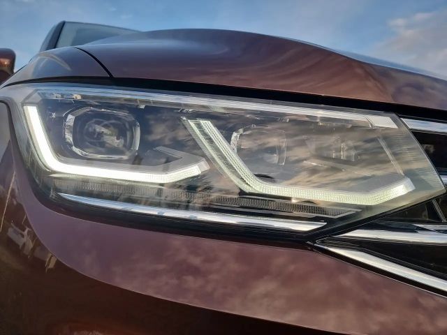 Volkswagen Tiguan 4Motion DSG Elegance Elegance