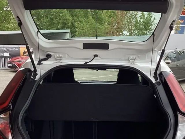 Toyota Aygo X Business Hatchback S-CVT