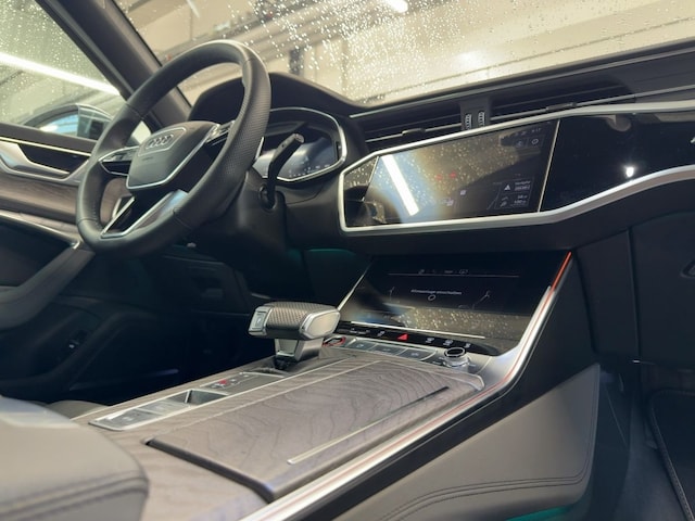 Audi S6 Avant Quattro