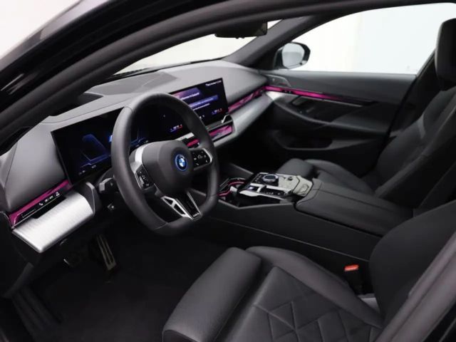 BMW i5 M-Sport Sedan xDrive