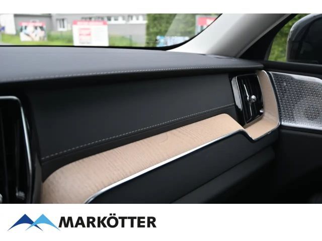 Volvo XC60 AWD Dark T8 Ultra