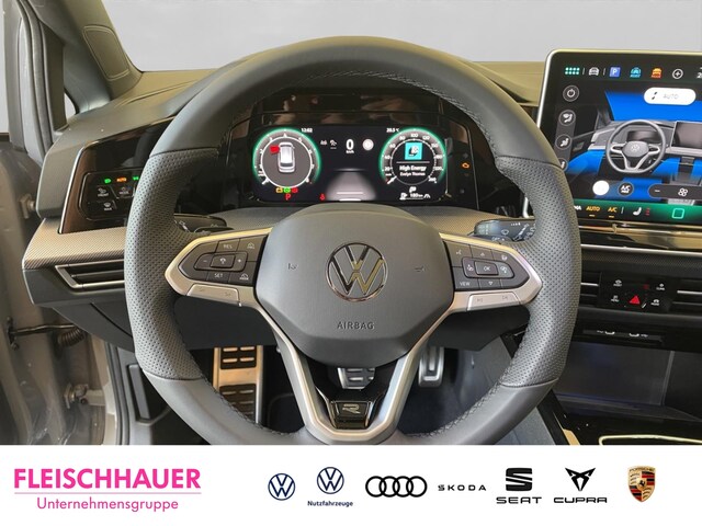 Volkswagen Golf R-Line Variant