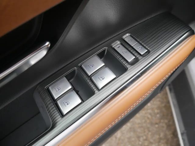 Mazda 6e Plus Takumi