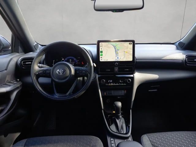 Toyota Yaris Cross Teamplayer,Safety-Paket,Winter-Paket