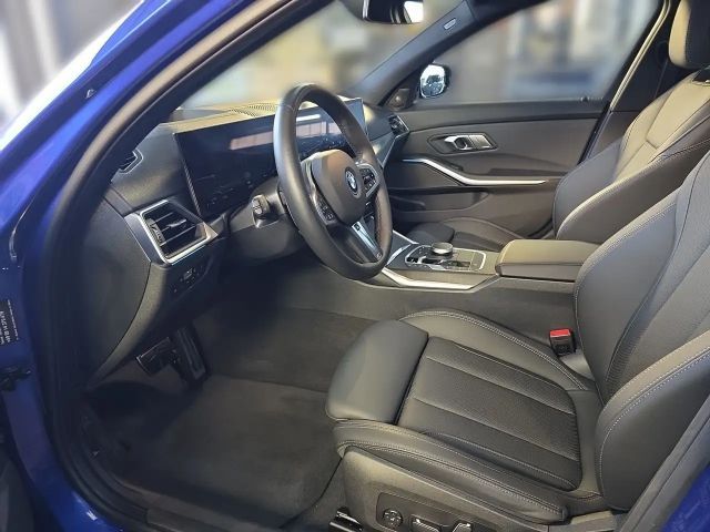 BMW 330 330e M-Sport Touring