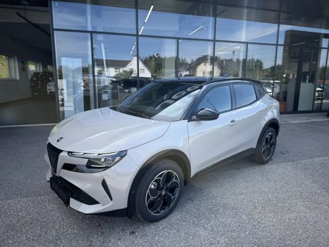 Alfa Romeo Junior Ibrida