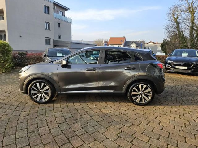 Ford Puma EcoBoost Titanium