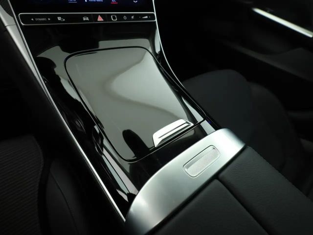 Mercedes-Benz C 220 AVANTGARDE C 220 d Sedan