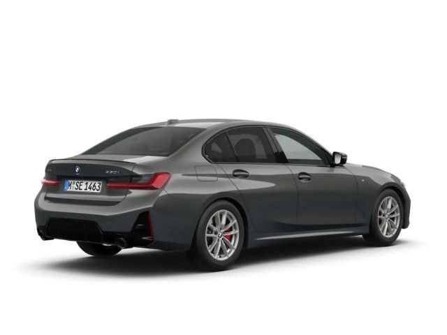 BMW 330 330i M-Sport Sedan xDrive
