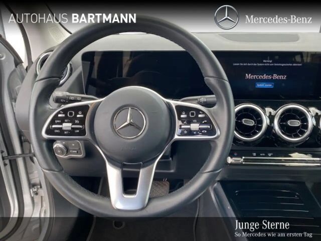 Mercedes-Benz GLA 180 Progressive