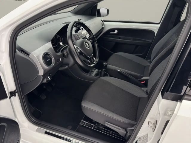 Volkswagen up! 1.0 MPI Active