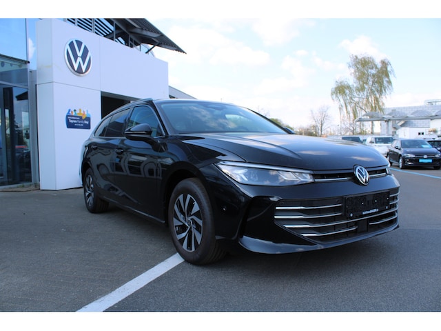 Volkswagen Passat 1.5 eTSI Business Variant