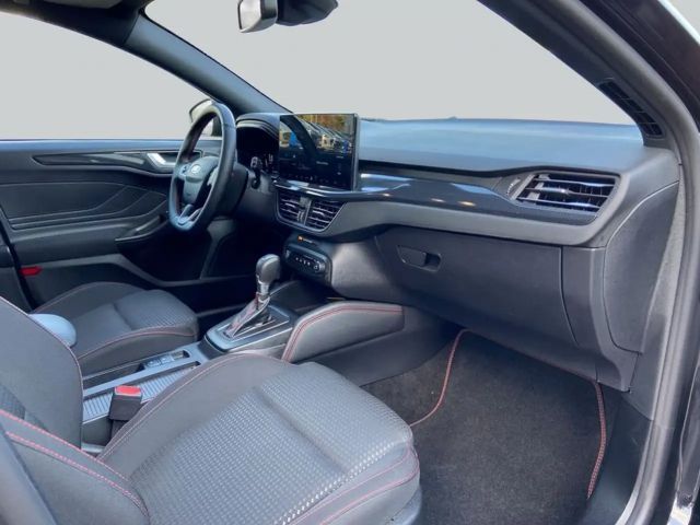 Ford Focus ST Line Wagon