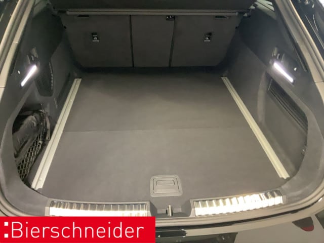 Audi A6 Avant Quattro S-Tronic