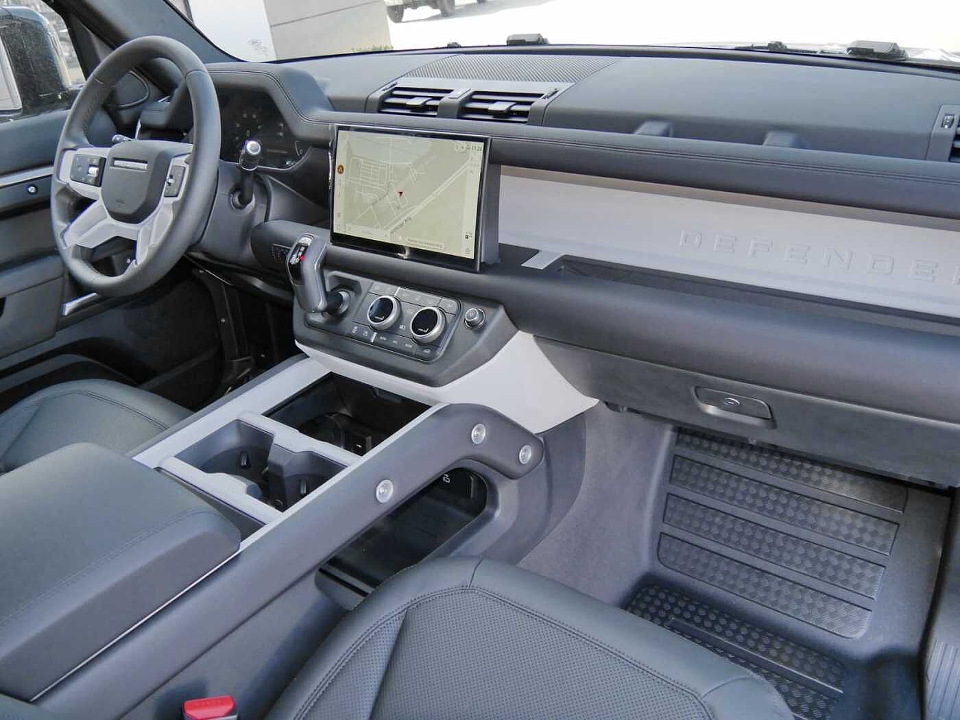 Land Rover Defender 90 S