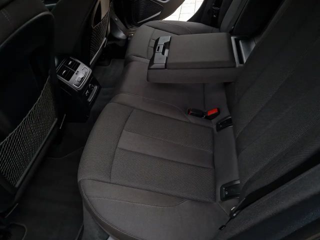 Audi A4 35 TDI Avant S-Line