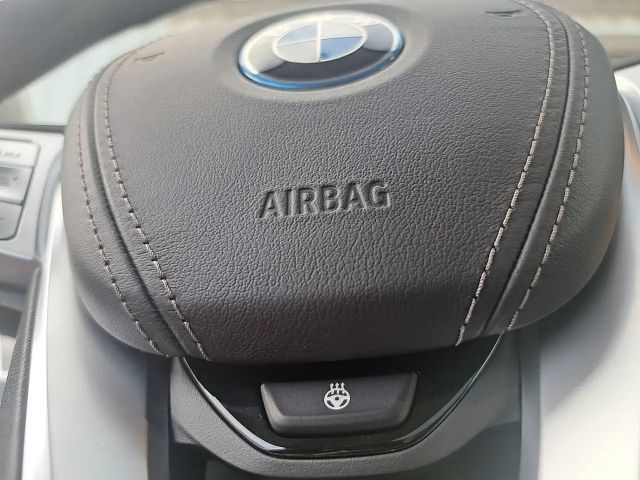 BMW 745 Sedan xDrive