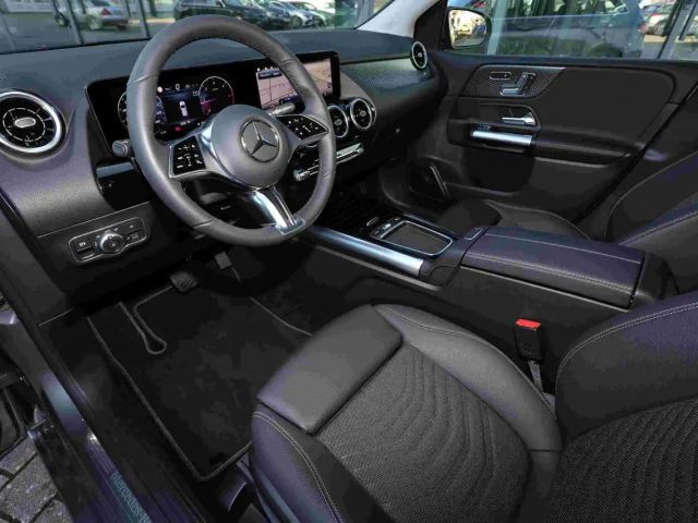 Mercedes-Benz B 200 B 200 d Progressive