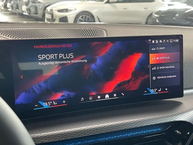 BMW 330 330i M-Sport Touring xDrive