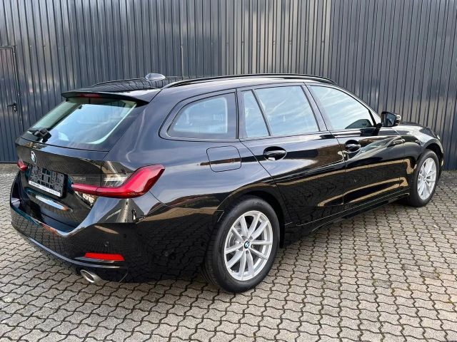 BMW 318 318i Touring