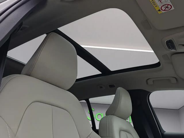 Volvo XC40 Recharge T5