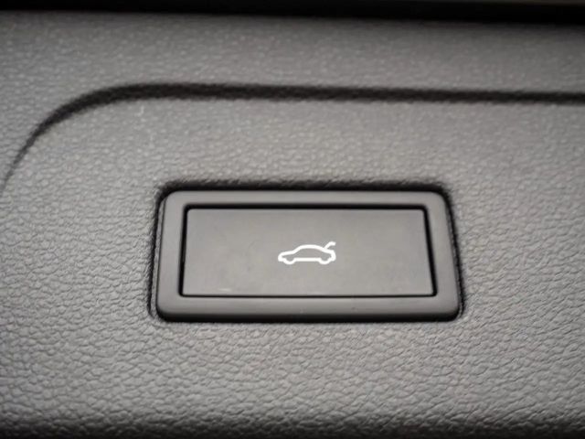 Volkswagen Touran 1.5 TSI DSG