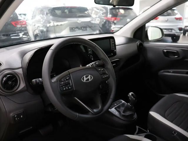 Hyundai i10 1.0