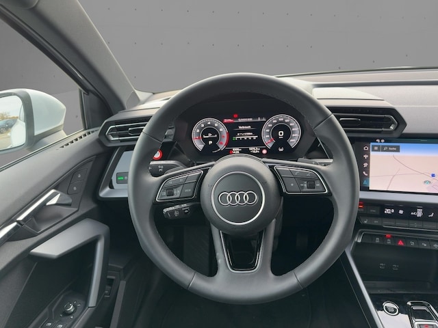 Audi A3 30 TFSI S-Tronic Sportback