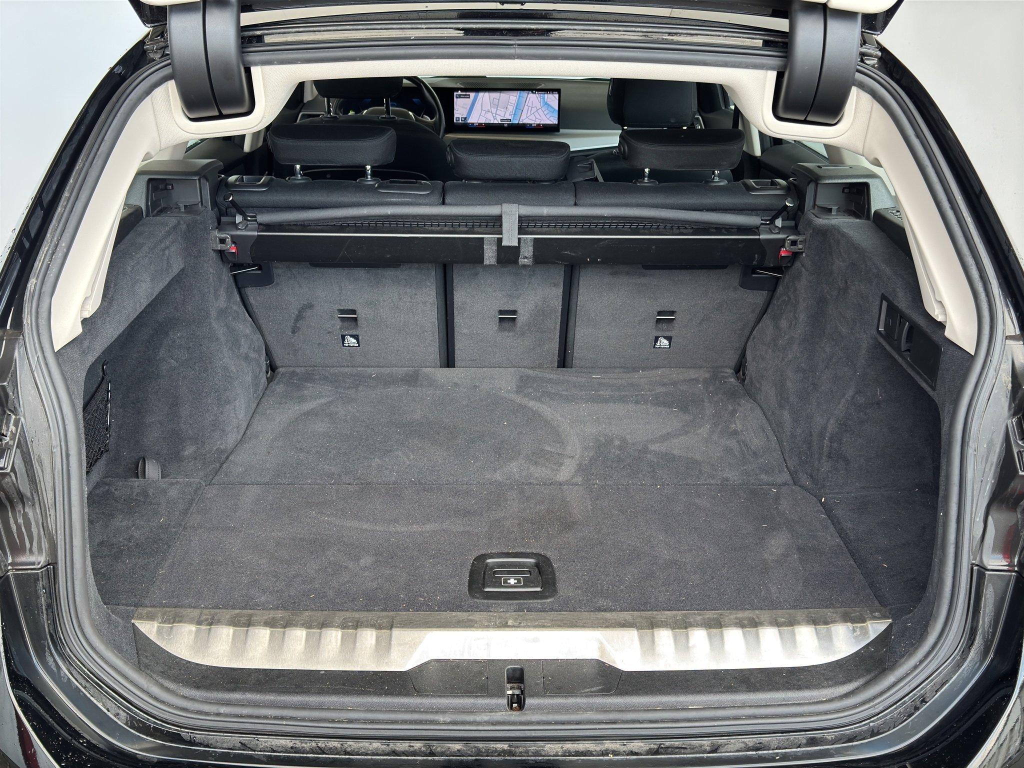 BMW 320 320e Touring