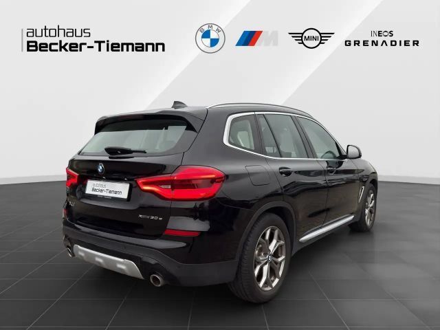 BMW X3 xDrive30e