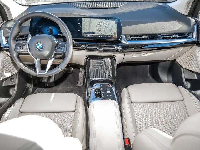 BMW 218 218d Active Tourer Luxury Line