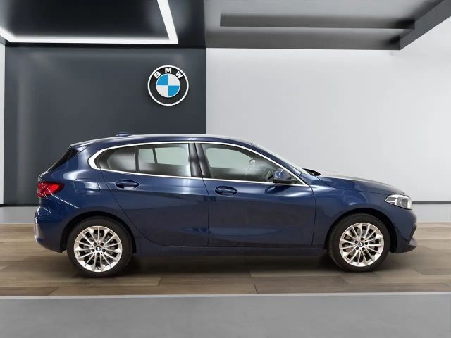 BMW 116 116i 5-deurs Sedan