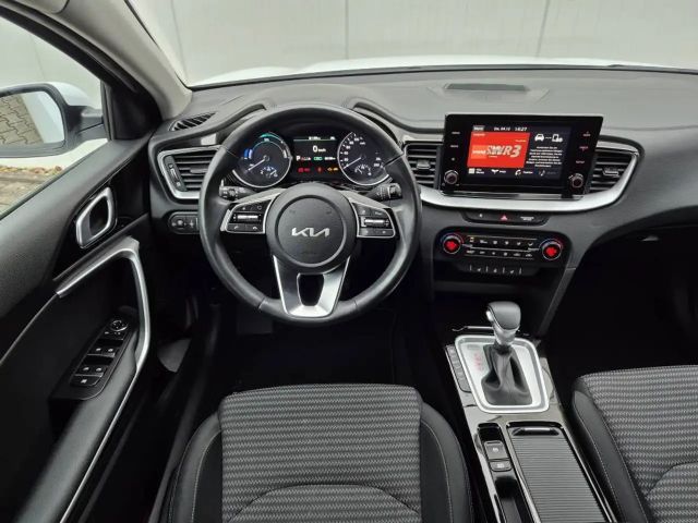 Kia XCeed Hybrid PHEV Vision