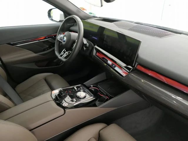 BMW 520 520d M-Sport Touring xDrive