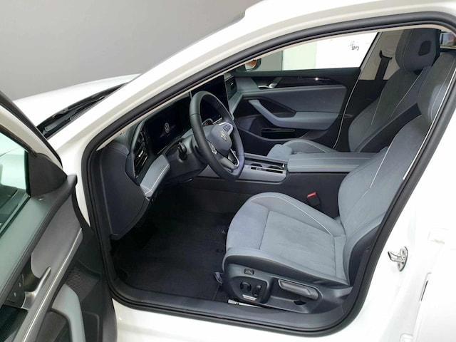 Volkswagen Passat 2.0 TDI Business DSG Variant