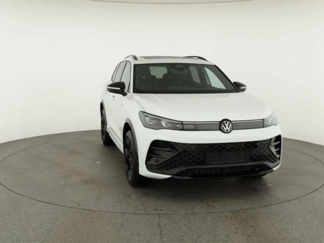 Volkswagen Tiguan 2.0 TSI 4Motion DSG R-Line