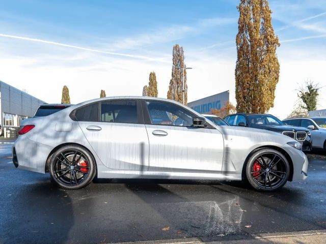 BMW 330 330i M-Sport Sedan