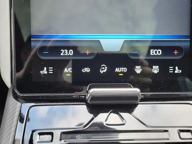 Ford Explorer Premium RWD