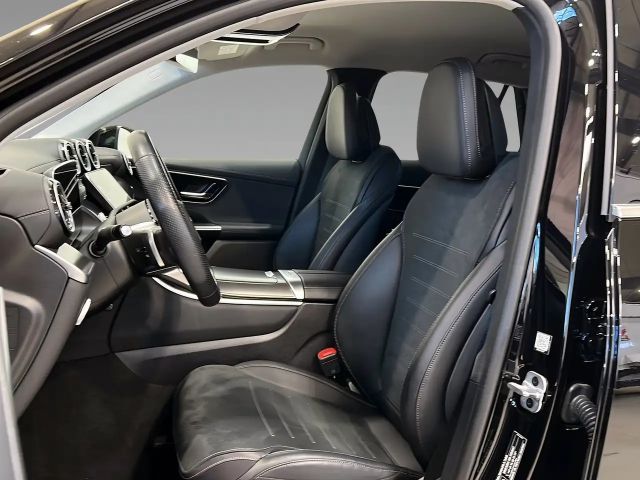 Mercedes-Benz GLC 300 4MATIC AMG Line GLC 300 d