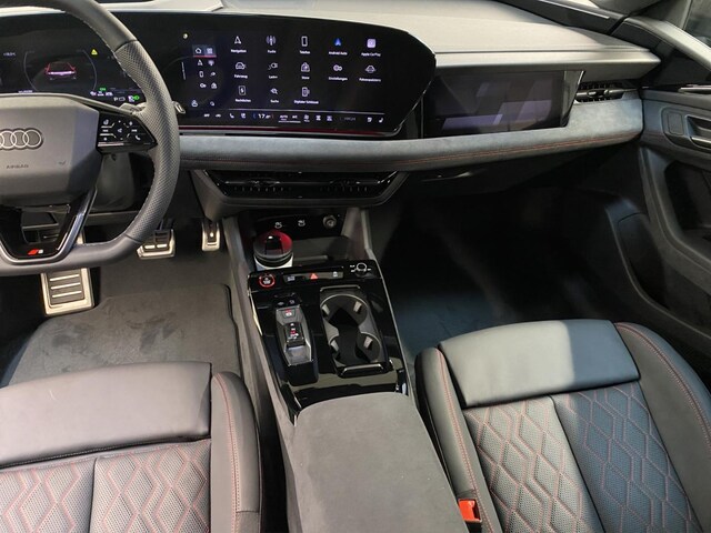 Audi A6 e-tron Avant Quattro