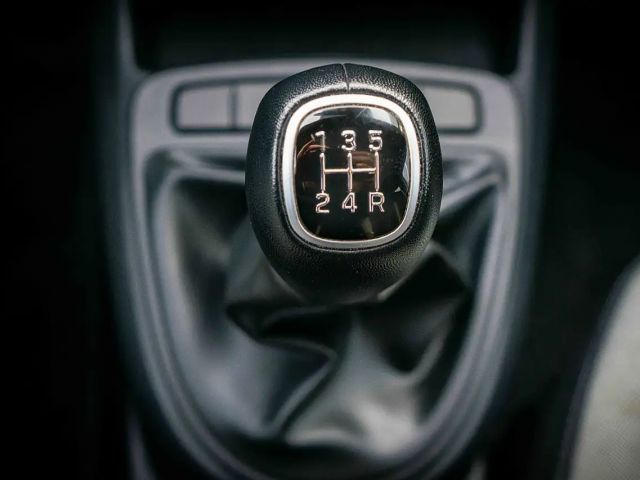 Hyundai i10 1,0 *WENIG KILOMETER*