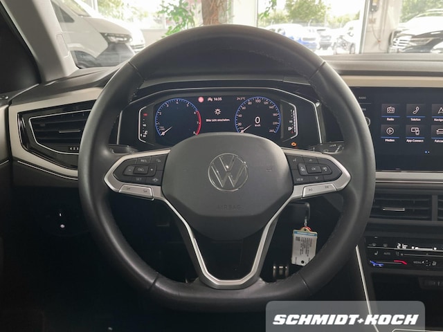 Volkswagen Polo Move