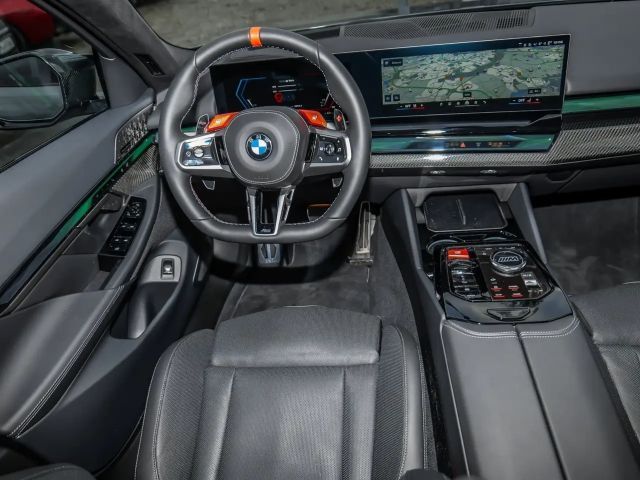 BMW M5 Touring Comf.Pak. PANO ACC AHK 360°KAM RFK LED