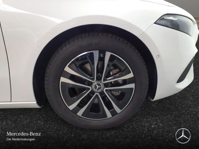 Mercedes-Benz A 200 Progressive