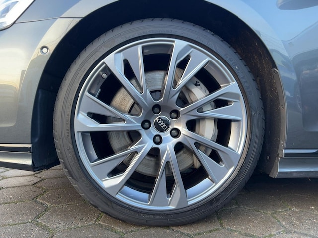 Audi A8 60 TFSI Lang Quattro