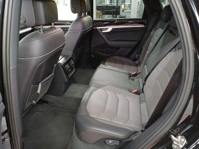 Volkswagen Touareg 3.0 V6 TDI R-Line Style