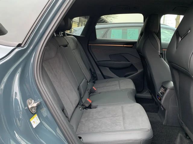 Cupra Terramar 1.5 e-Hybrid VZ