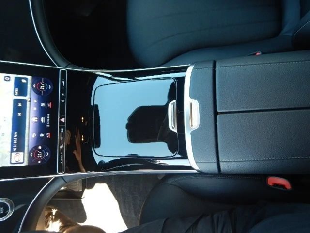 Mercedes-Benz EQE 350 Electric Art Sedan