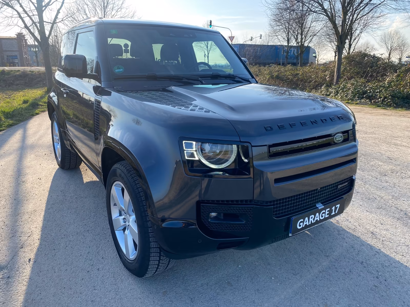 Land Rover Defender 90 Dynamic P400 S